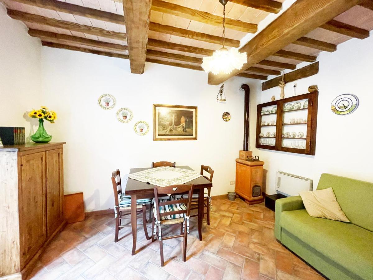 Angolino Appartamento In Centro E Terme A 10 Min San Quirico d'Orcia Eksteriør billede
